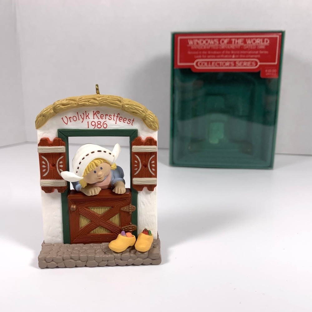 Hallmark 1986 Vintage Dutch Girl Windows of the World‎ Christmas Ornament